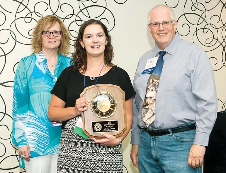 Circuit Clerk Lemons Wins Statewide Award